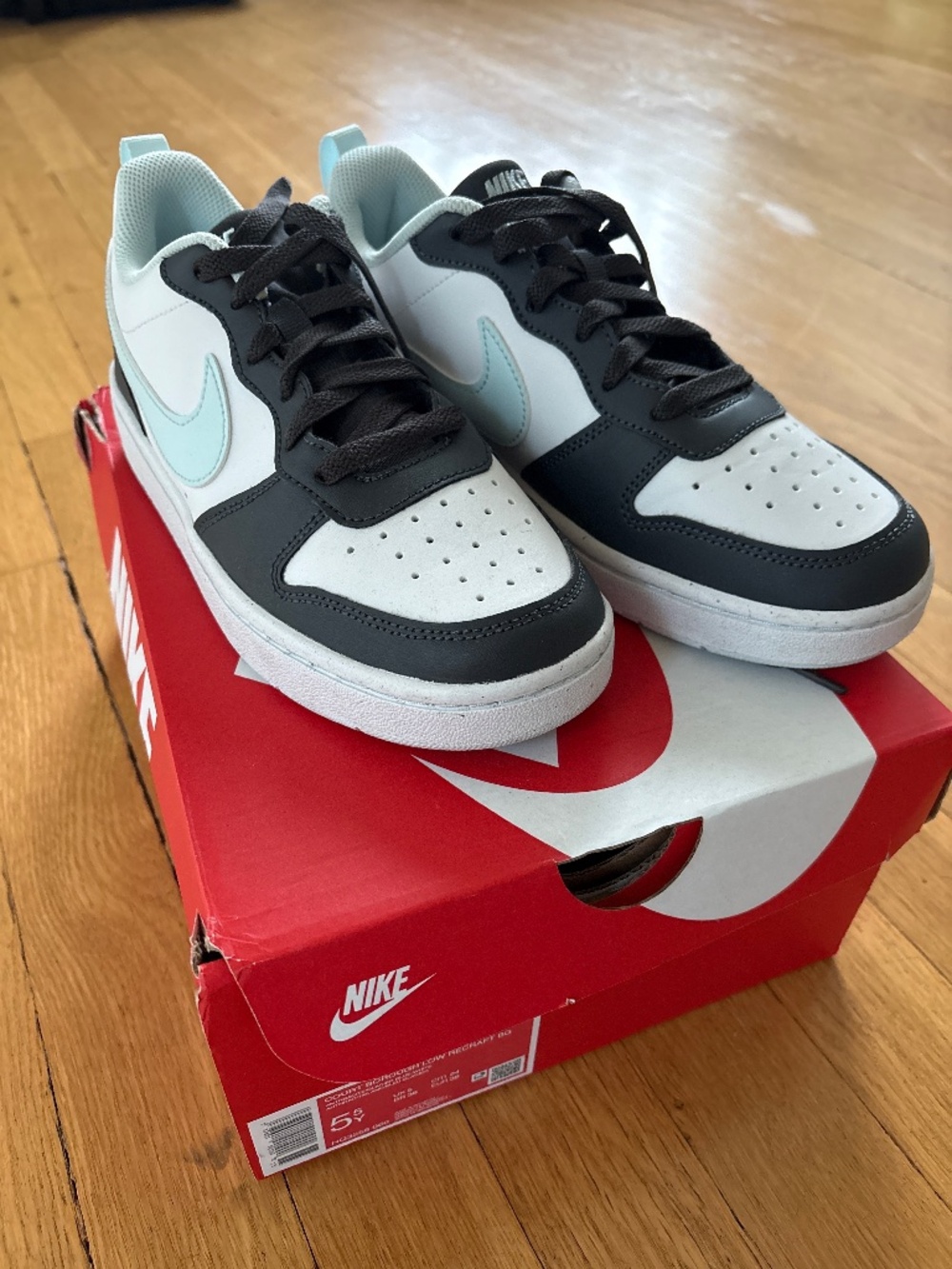 Nike Court Borough Low Recraft Sneakers Boys Size 5.5